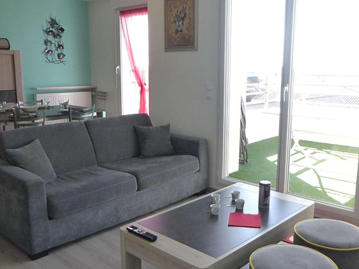 Appartement 2 Pieces Avec Balcon, Parking Et Proche Plage A Saint-Gilles-Croix-De-Vie - Fr-1-224-587 Exteriér fotografie