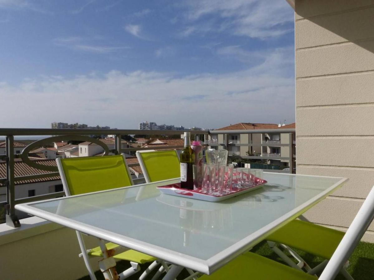 Appartement 2 Pieces Avec Balcon, Parking Et Proche Plage A Saint-Gilles-Croix-De-Vie - Fr-1-224-587 Exteriér fotografie