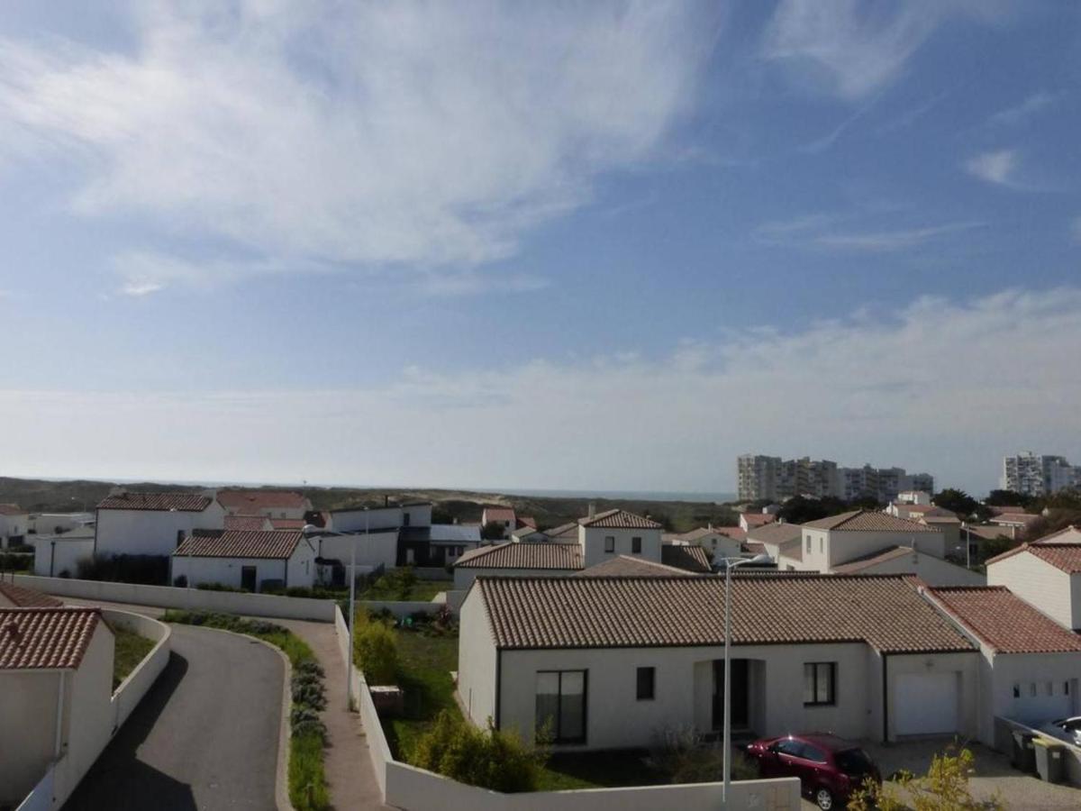 Appartement 2 Pieces Avec Balcon, Parking Et Proche Plage A Saint-Gilles-Croix-De-Vie - Fr-1-224-587 Exteriér fotografie